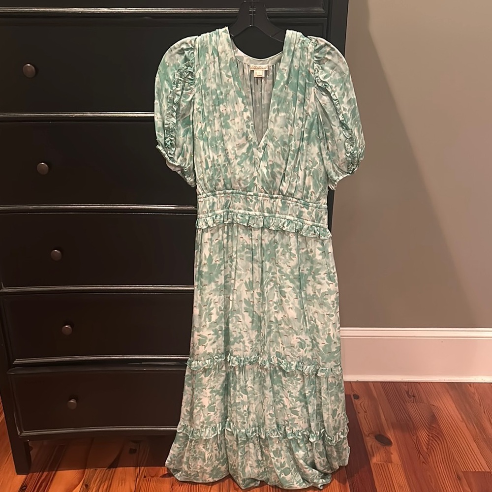 Shoshanna Green Midi Dress with Elegant Design